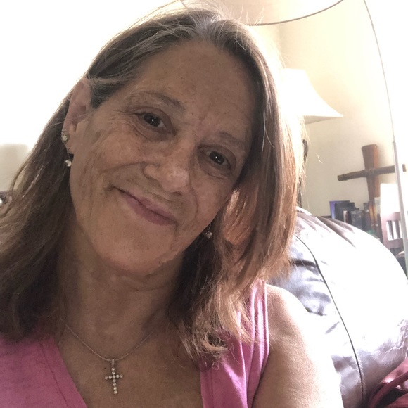 Meet your Posher, Lise - Picture 5 of 8